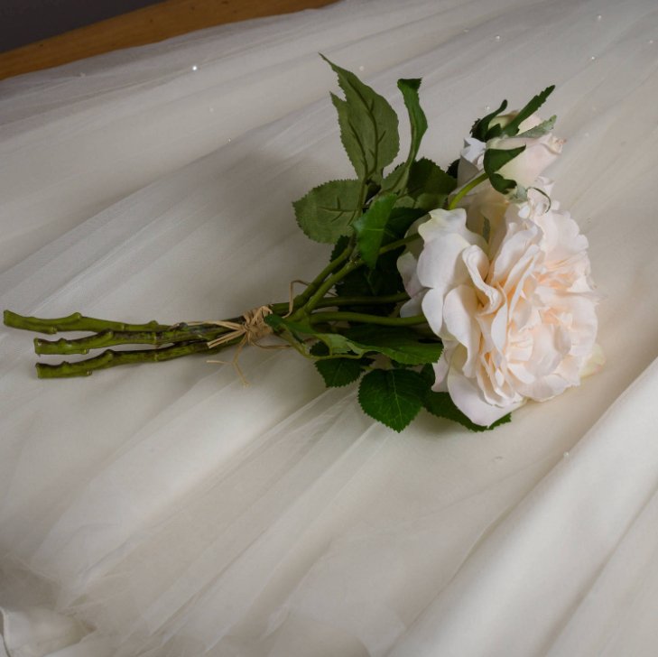 Peachy Cream Short Stem Rose Bouquet