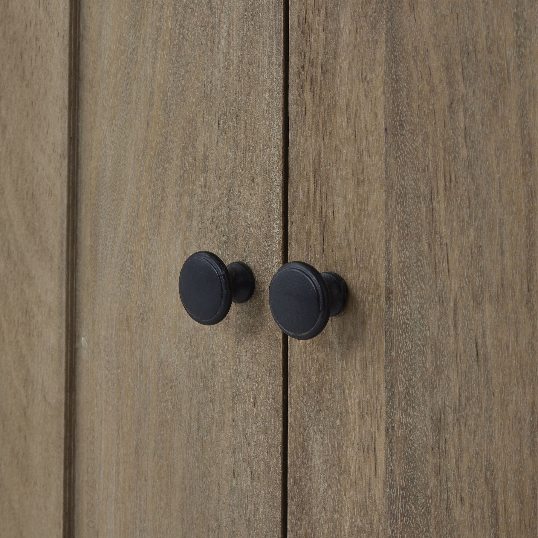 door knobs on large sideboard from Cotswold furniture collection