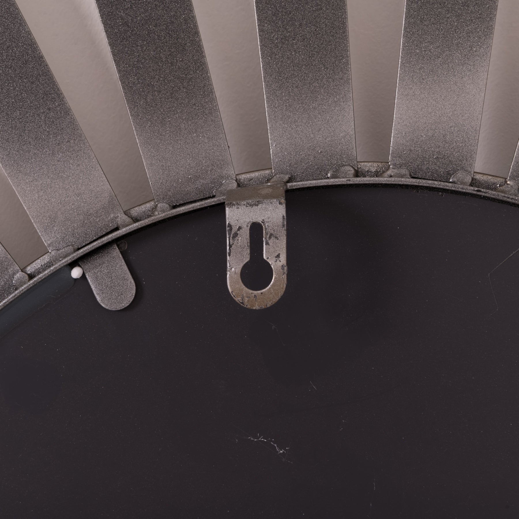 hanging hook detail
